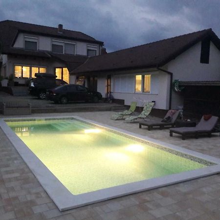 Respect Apartament Heviz Luaran gambar
